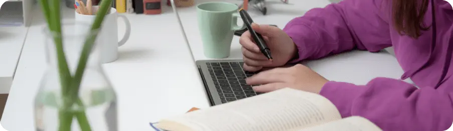 Онлайн навчання для дітей у зручний час — доступ до уроків 24/7